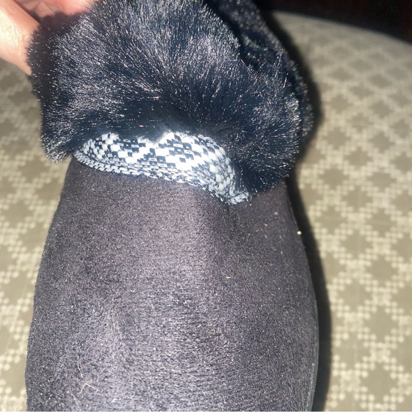 Isotoner Women's Microsuede Mallory Hoodback Slipper NEW SZ 8.5-9 - Picture 6 of 6